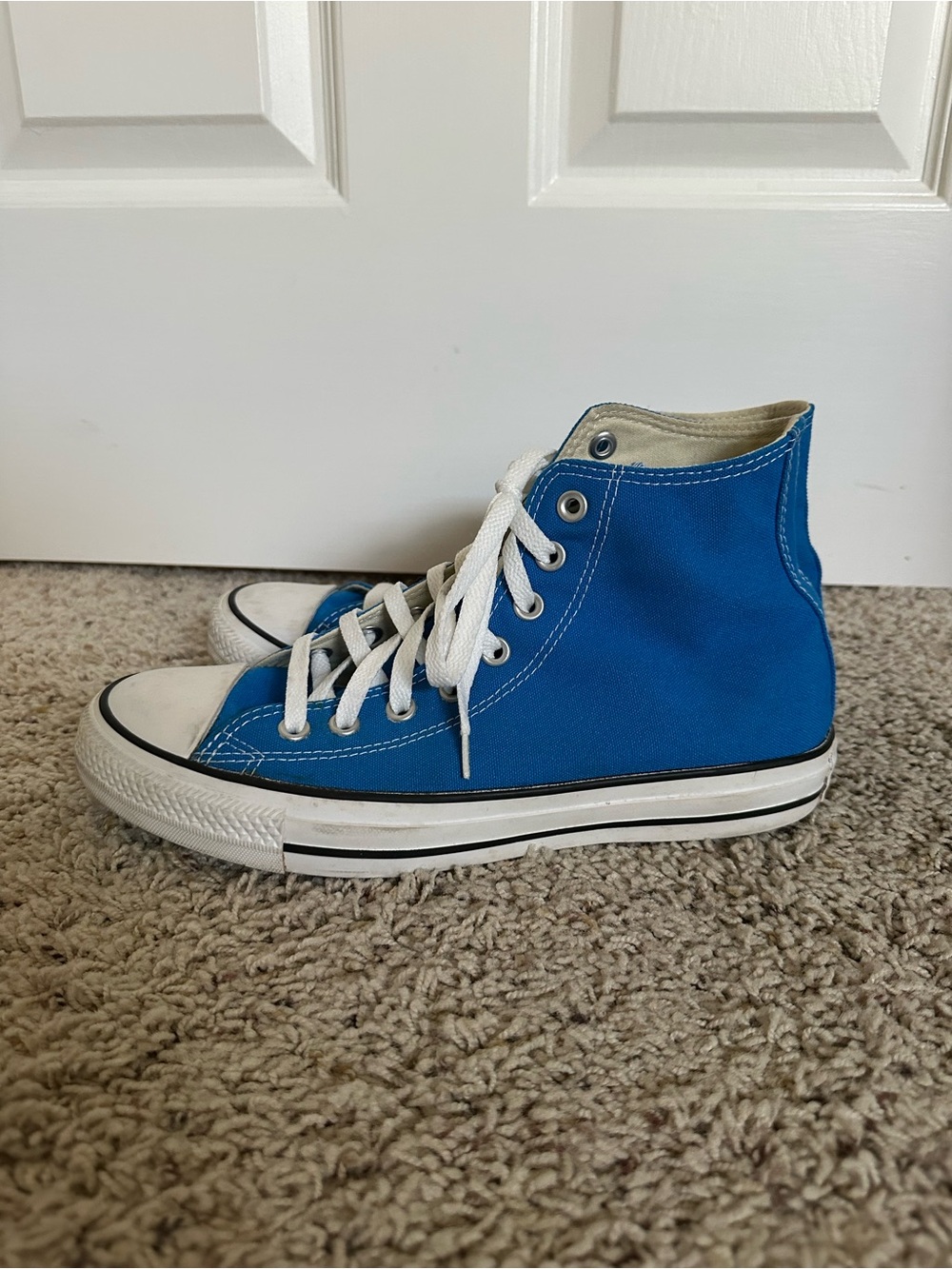 Converse blue high tops women’s size 9 men’s size 7